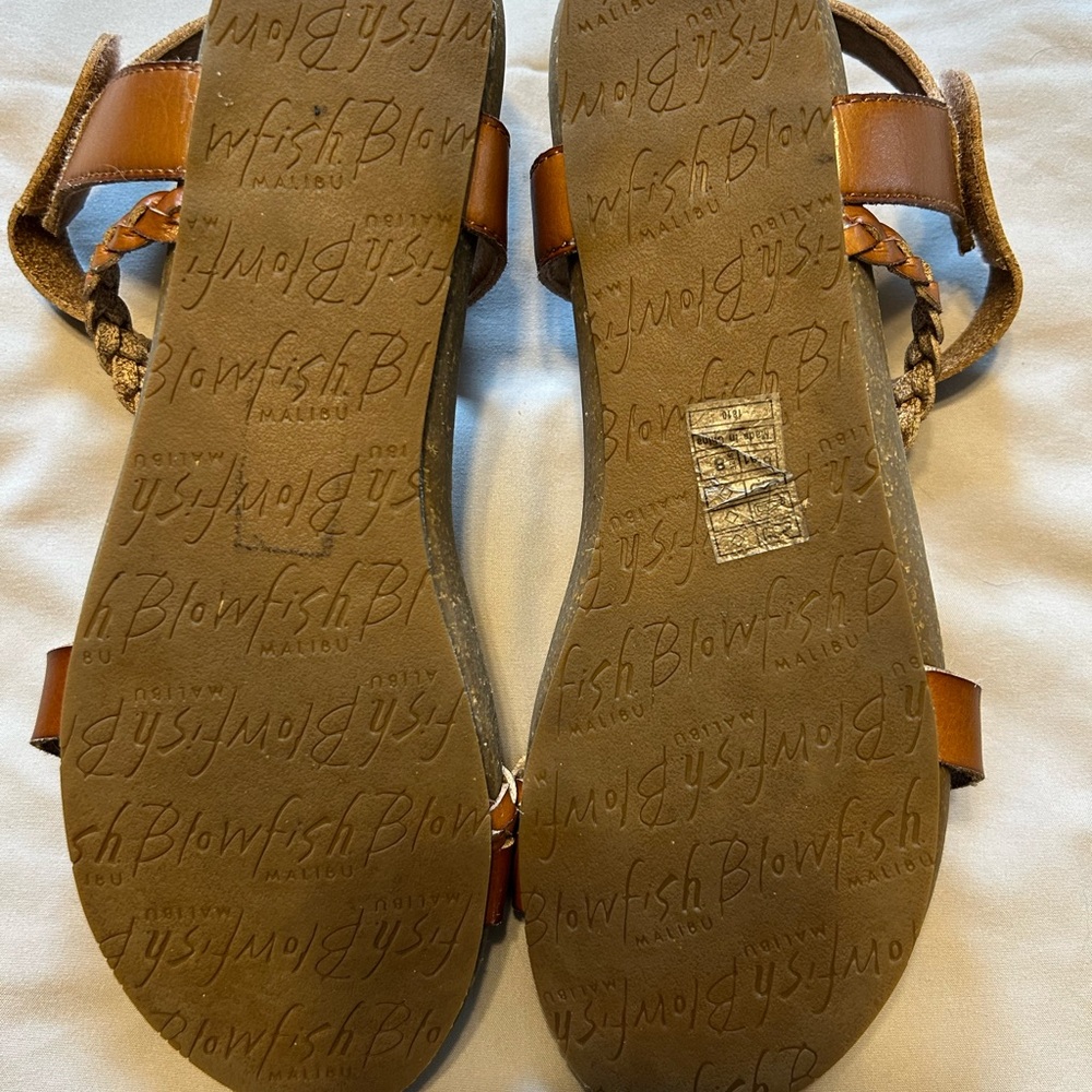 Blowfish Women's Brown Braided Sandals Like new, size 8 - Picture 4 of 4